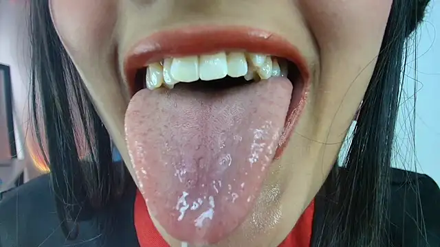 Hinata 21  online show from March 24, 2026, 9:04 pm