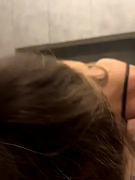 Miss Desy online show from October 16, 2025, 10:29 pm