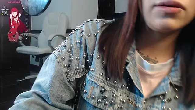 Brigith24 online show from October 19, 2025, 3:31 am