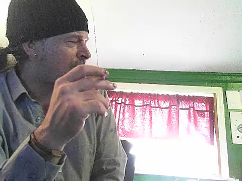 HippieDad333 online show from May 8, 2026, 5:39 pm