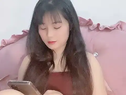 Lie liee online show from April 30, 2026, 1:51 pm
