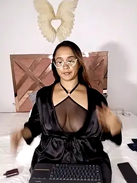 Sweetkataleya777 online show from September 25, 2025, 6:03 pm