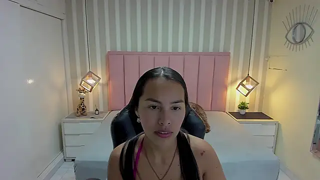 Snapshot of SAMANTHABENET chatting on February 26, 2026, 7:14 pm SAMANTHABENET online show from February 26, 2026, 7:14 pm