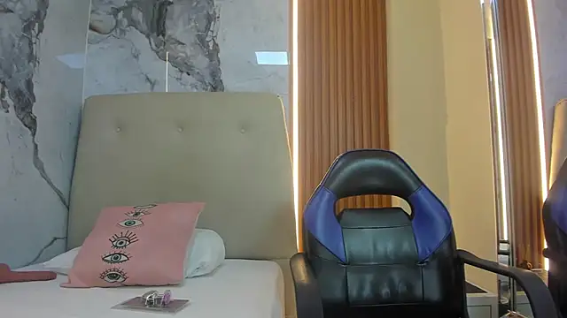 Snapshot of SAMANTHABENET chatting on March 4, 2026, 7:32 pm SAMANTHABENET online show from March 4, 2026, 7:32 pm