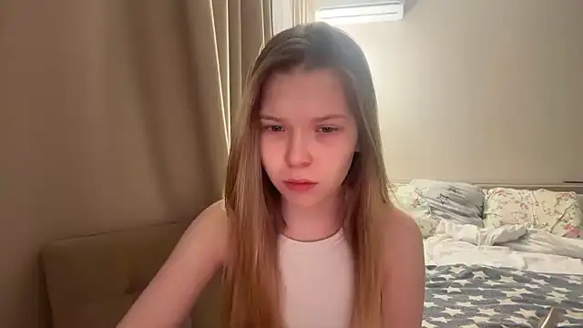 CandysRose online show from April 26, 2026, 6:49 pm