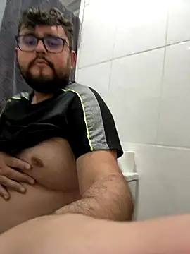 Snapshot of herinhos38 chatting on September 25, 2025, 8:20 am herinhos38 online show from September 25, 2025, 8:20 am