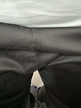 herinhos38 online show from March 20, 2026, 4:19 pm