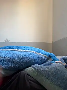 Snapshot of herinhos38 chatting on September 24, 2025, 9:27 am herinhos38 online show from September 24, 2025, 9:27 am