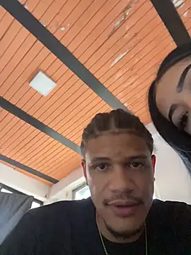 Snapshot of AmberandNick chatting on November 11, 2025, 9:20 pm AmberandNick online show from November 11, 2025, 9:20 pm