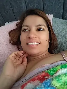 Snapshot of naty_hot4uu chatting on July 19, 2026, 12:24 pm naty hot4uu online show from July 19, 2026, 12:24 pm