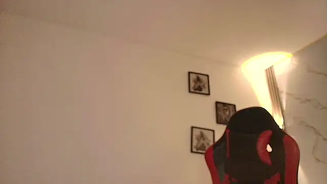 Snapshot of Nina_Rouge7 chatting on November 20, 2025, 12:39 pm Nina Rouge7 online show from November 20, 2025, 12:39 pm