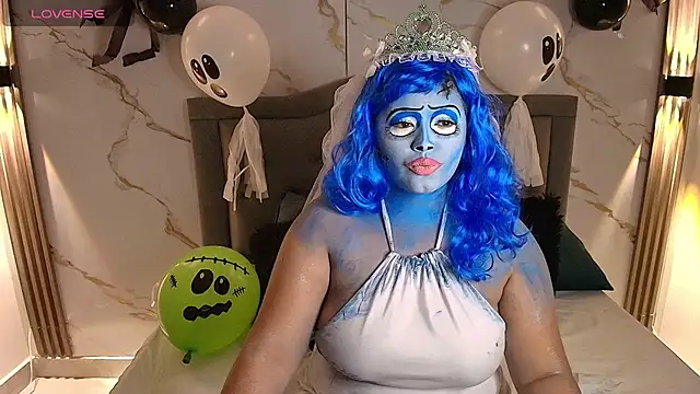 Snapshot of Nina_Rouge7 chatting on October 31, 2025, 8:27 pm Nina Rouge7 online show from October 31, 2025, 8:27 pm