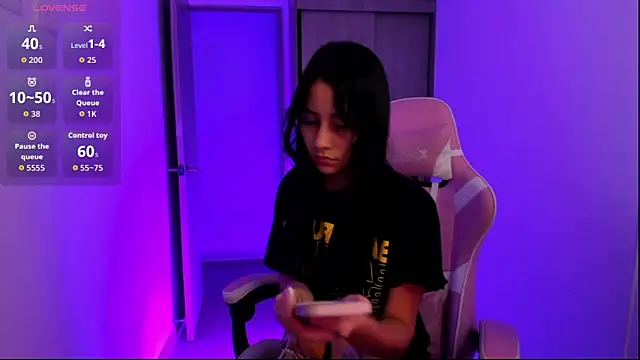 ISABELFORYOU1 online show from March 27, 2026, 4:21 am