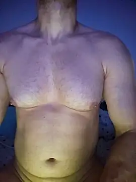 Snapshot of Ando1992 chatting on November 16, 2025, 5:17 pm Ando1992 online show from November 16, 2025, 5:17 pm