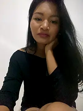 Snapshot of fenixzara chatting on September 28, 2025, 9:11 pm fenixzara online show from September 28, 2025, 9:11 pm