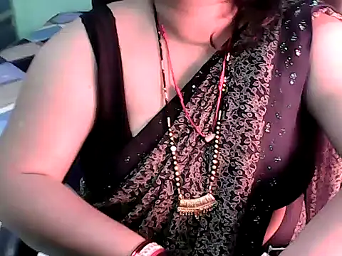 BABITA KUMARII online show from February 7, 2026, 5:10 pm