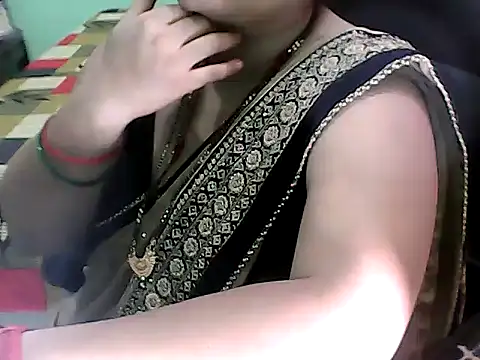 Snapshot of BABITA_KUMARII chatting on August 1, 2026, 5:22 pm BABITA KUMARII online show from August 1, 2026, 5:22 pm