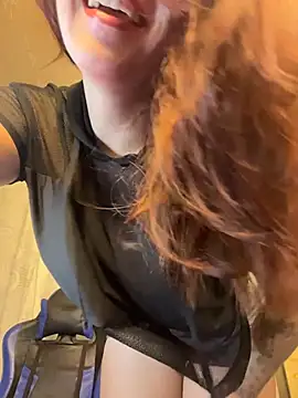 Snapshot of came_lia1 chatting on March 6, 2026, 6:41 am came lia1 online show from March 6, 2026, 6:41 am