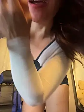 Snapshot of came_lia1 chatting on March 16, 2026, 3:58 am came lia1 online show from March 16, 2026, 3:58 am