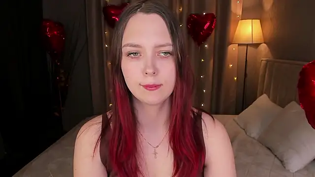 Snapshot of Monica__Queen chatting on February 17, 2026, 5:05 am Monica Queen online show from February 17, 2026, 5:05 am