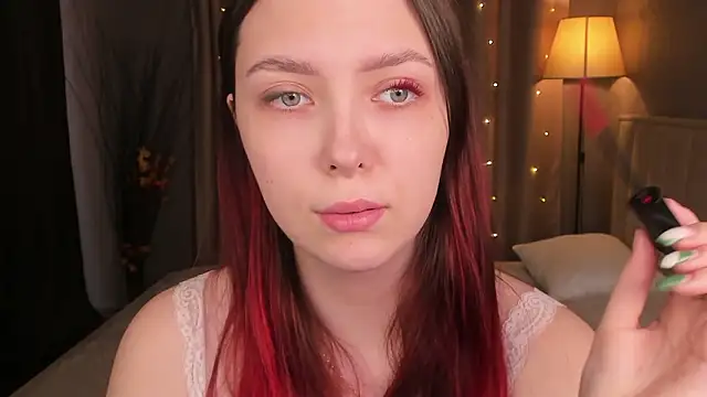 Snapshot of Monica__Queen chatting on March 7, 2026, 5:25 am Monica Queen online show from March 7, 2026, 5:25 am