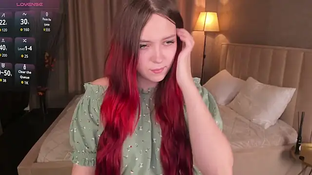 Snapshot of Monica__Queen chatting on October 20, 2025, 5:31 am Monica Queen online show from October 20, 2025, 5:31 am