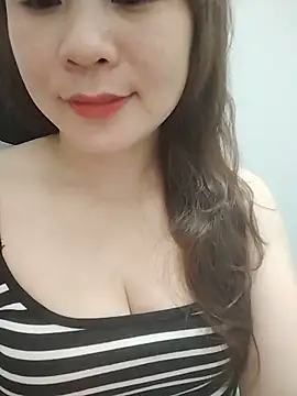 Snapshot of Girl_Shy2000 chatting on June 7, 2026, 10:26 pm Girl Shy2000 online show from June 7, 2026, 10:26 pm