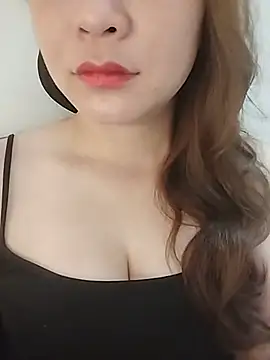 Snapshot of Girl_Shy2000 chatting on June 3, 2026, 1:17 am Girl Shy2000 online show from June 3, 2026, 1:17 am