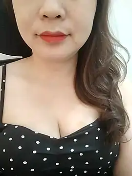Girl Shy2000 online show from April 24, 2026, 4:03 am