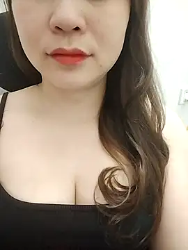 Girl Shy2000 online show from April 21, 2026, 9:54 pm