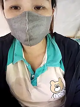 Girl Shy2000 online show from October 26, 2025, 2:01 am