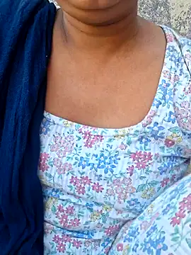 Snapshot of RINA_RANI_0 chatting on September 24, 2025, 10:22 am RINA RANI 0 online show from September 24, 2025, 10:22 am
