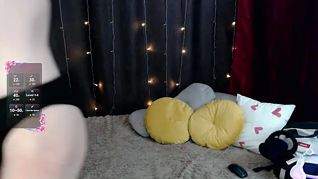 Snapshot of evan_reinhart chatting on November 12, 2025, 4:00 pm evan reinhart online show from November 12, 2025, 4:00 pm