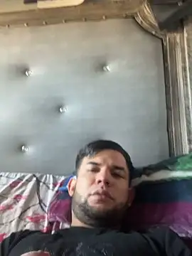 Moisesjrtapia online show from February 8, 2026, 12:19 am