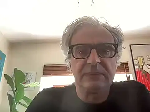 Snapshot of chtentation chatting on October 4, 2025, 9:11 am chtentation online show from October 4, 2025, 9:11 am