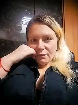 Fiona696 online show from October 1, 2025, 3:38 pm