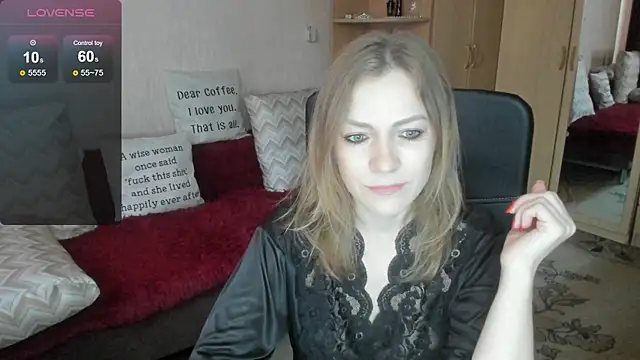 Snapshot of Tiffany_Bates chatting on July 25, 2026, 9:39 am Tiffany Bates online show from July 25, 2026, 9:39 am
