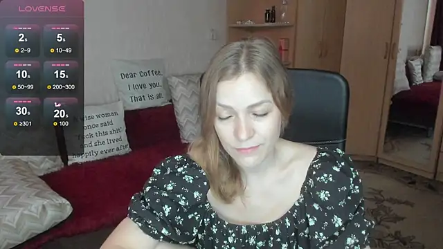 Snapshot of Tiffany_Bates chatting on August 4, 2026, 9:25 am Tiffany Bates online show from August 4, 2026, 9:25 am