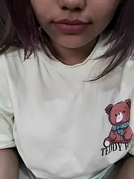 Miss Rose   online show from March 20, 2026, 4:57 am