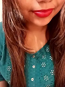 Snapshot of Miss_Rose__ chatting on November 30, 2025, 10:05 am Miss Rose online show from November 30, 2025, 10:05 am