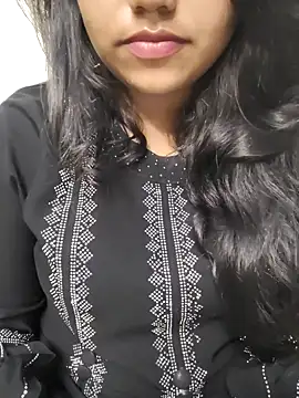 Snapshot of Miss_Rose__ chatting on October 14, 2025, 3:56 pm Miss Rose online show from October 14, 2025, 3:56 pm