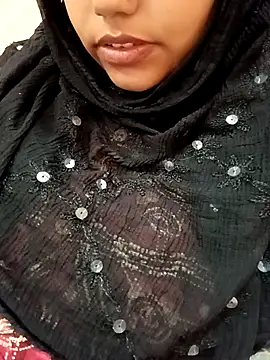 Snapshot of Miss_Rose__ chatting on October 28, 2025, 6:01 am Miss Rose online show from October 28, 2025, 6:01 am