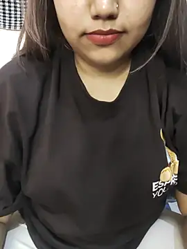 Snapshot of Miss_Rose__ chatting on March 27, 2026, 8:26 am Miss Rose online show from March 27, 2026, 8:26 am