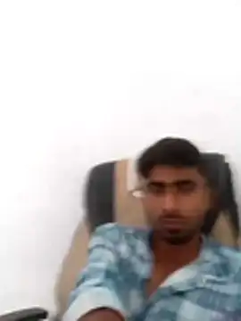 Snapshot of LesserUpset chatting on March 19, 2026, 4:12 am LesserUpset online show from March 19, 2026, 4:12 am