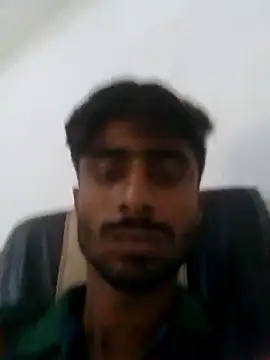 Snapshot of LesserUpset chatting on May 10, 2026, 8:51 am LesserUpset online show from May 10, 2026, 8:51 am