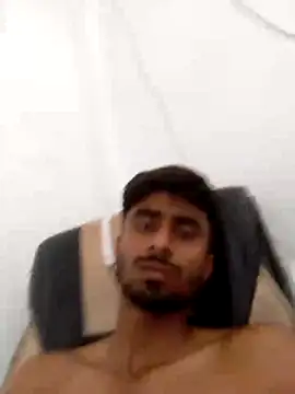 Snapshot of LesserUpset chatting on March 26, 2026, 5:39 am LesserUpset online show from March 26, 2026, 5:39 am