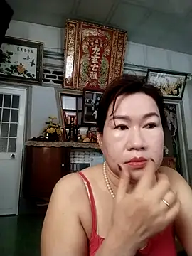 Tyty xx online show from October 3, 2025, 11:39 pm