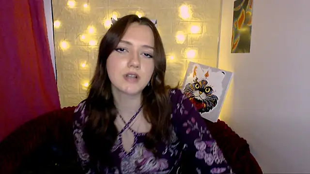 angel crush69 online show from October 7, 2025, 3:24 pm