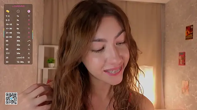 Snapshot of KeilaJeschon chatting on November 2, 2025, 4:17 am KeilaJeschon online show from November 2, 2025, 4:17 am