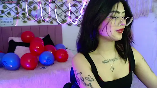 Snapshot of isa_bunny18 chatting on October 2, 2025, 2:26 am isa bunny18 online show from October 2, 2025, 2:26 am
